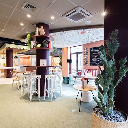 Hotel Ibis Lille Centre Gares Exterior foto