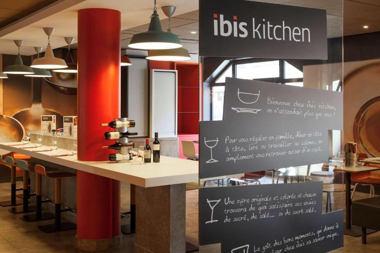 Hotel Ibis Lille Centre Gares Exterior foto