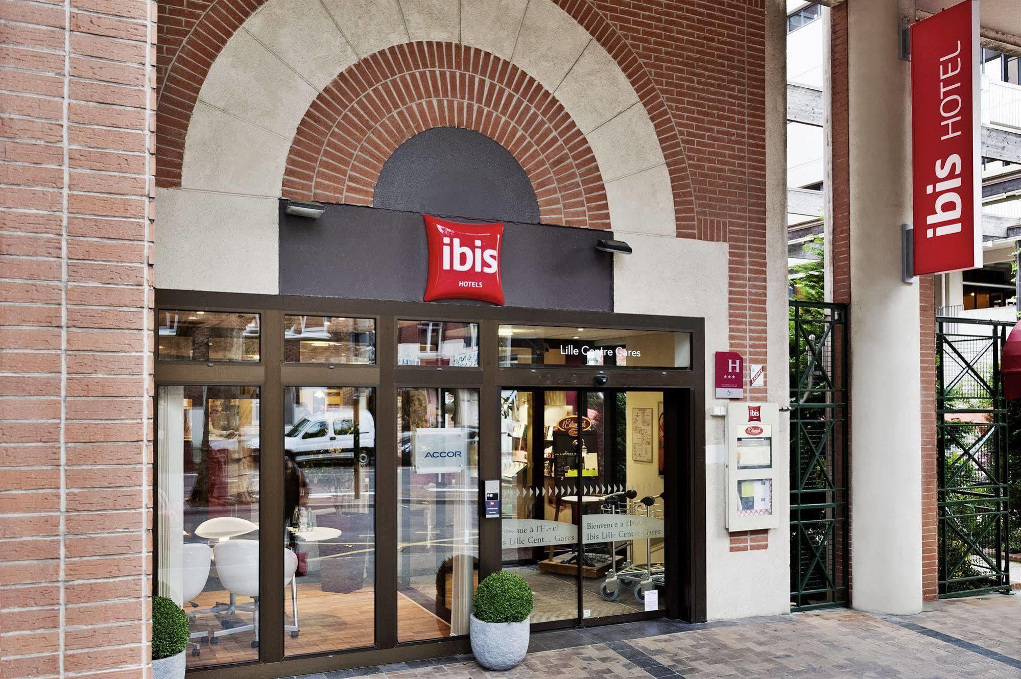 Hotel Ibis Lille Centre Gares Exterior foto